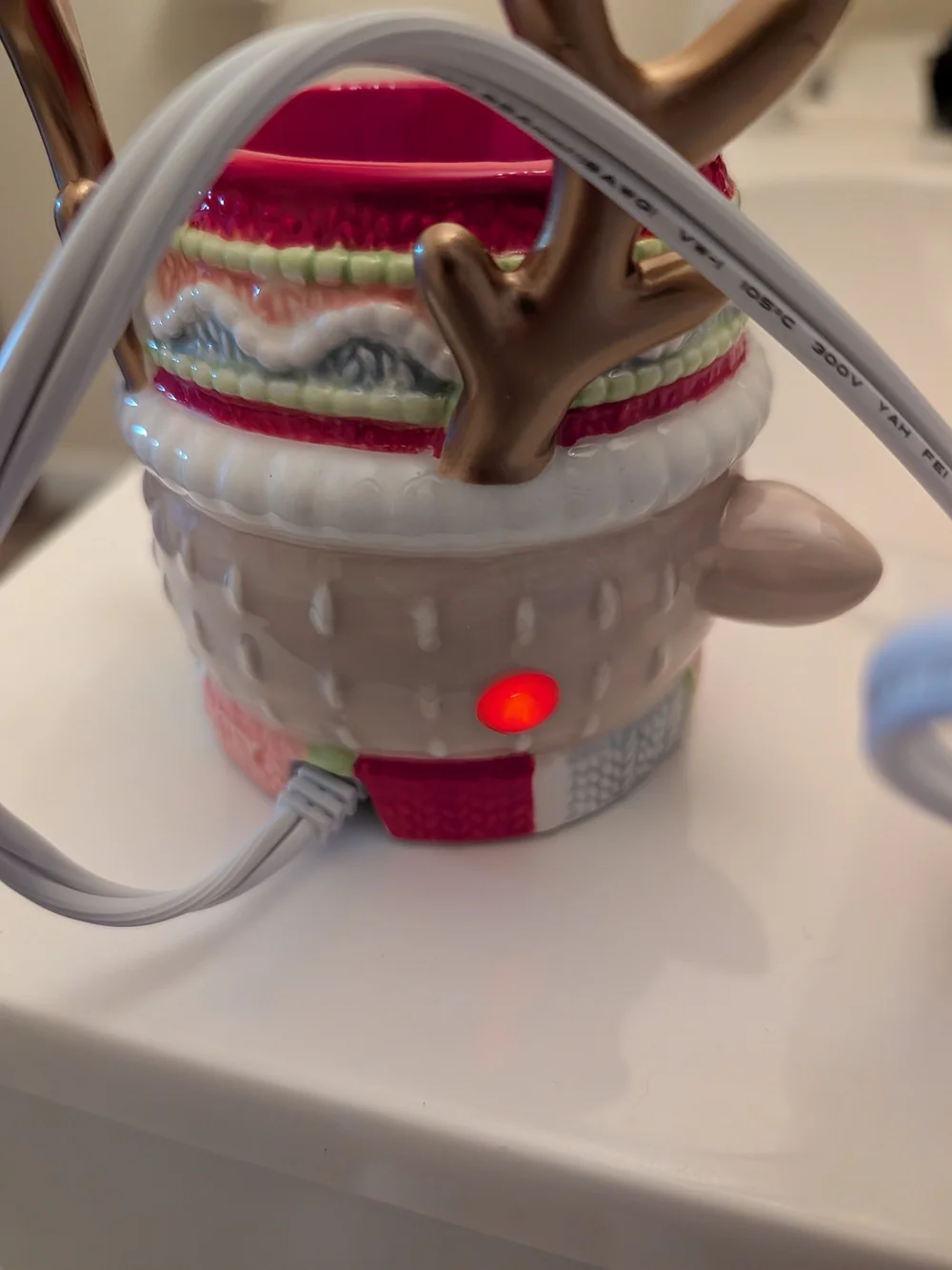 Scentsy Retro Reindeer Wax Warmer